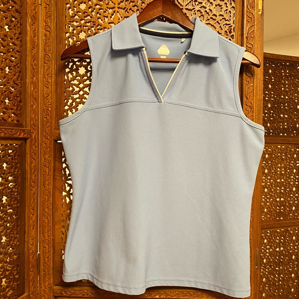 🚺📐⛳️ Bolle Tech sleeveless golf shirt